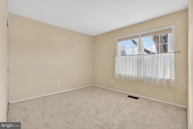 5401 KINNERLY CT, Burke, VA 22015