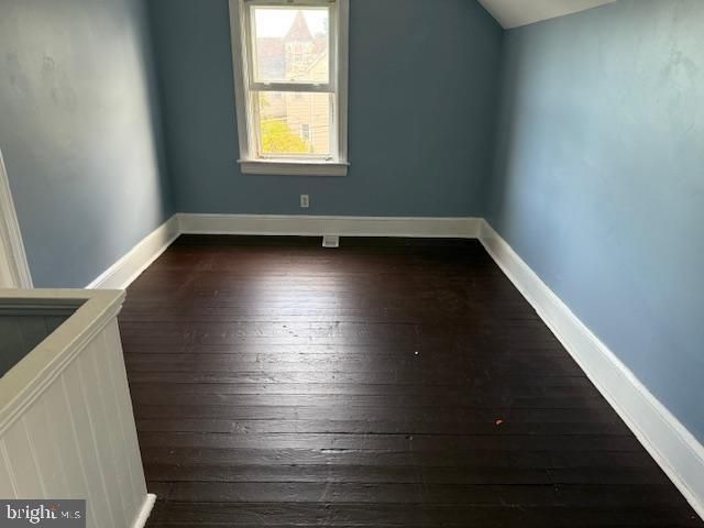 555 VELDE AVE, Pennsauken, NJ 08110