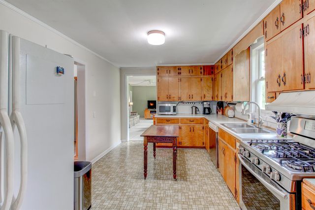 788 S Hwy 11, Social Circle, GA 30025