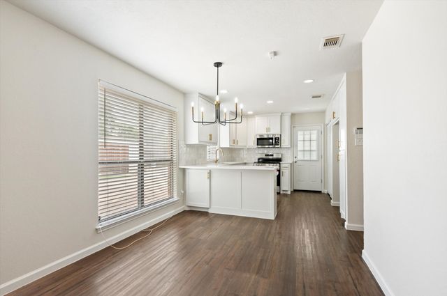 5718 Cancun Drive, North Richland Hills, TX 76180