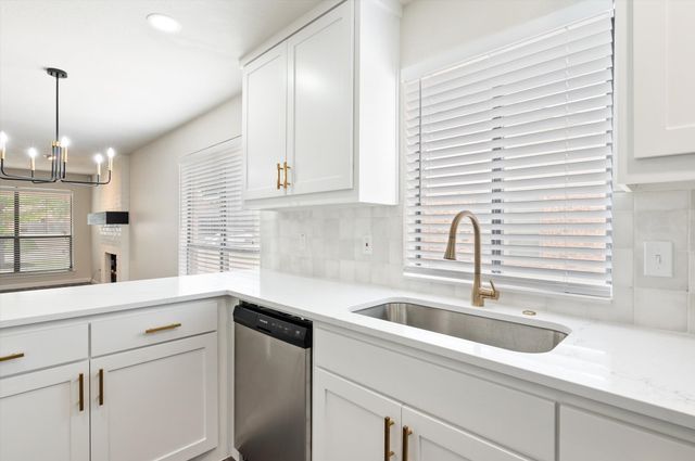 5718 Cancun Drive, North Richland Hills, TX 76180