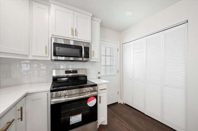 5718 Cancun Drive, North Richland Hills, TX 76180
