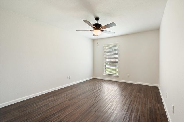 5718 Cancun Drive, North Richland Hills, TX 76180