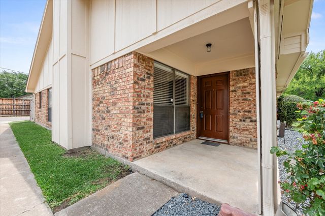 5718 Cancun Drive, North Richland Hills, TX 76180