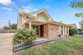 5718 Cancun Drive, North Richland Hills, TX 76180