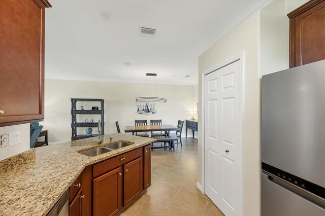 24012 CANTERWOOD WAY, Venice, FL 34293