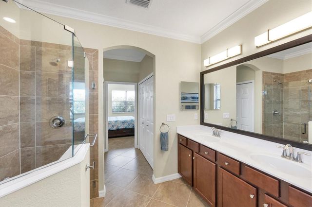 24012 CANTERWOOD WAY, Venice, FL 34293