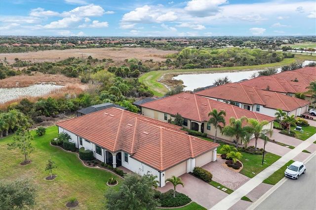 24012 CANTERWOOD WAY, Venice, FL 34293