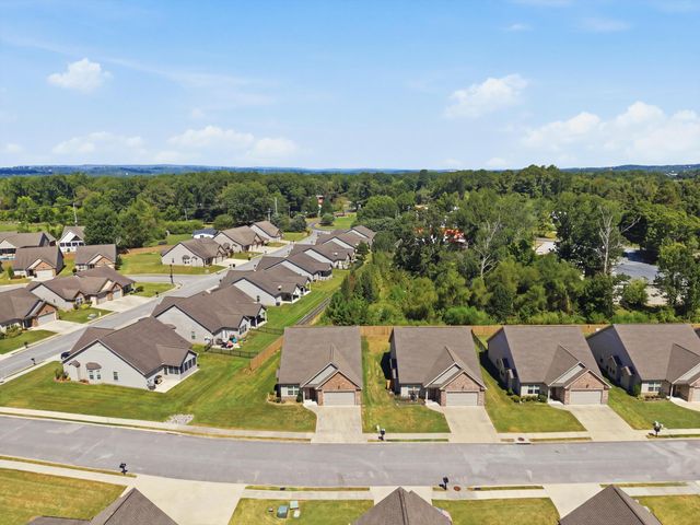 39 Daybreak Drive, Rossville, GA 30741