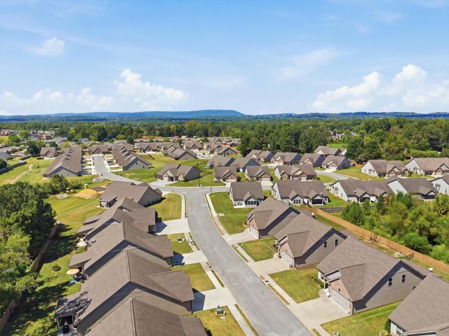 39 Daybreak Drive, Rossville, GA 30741