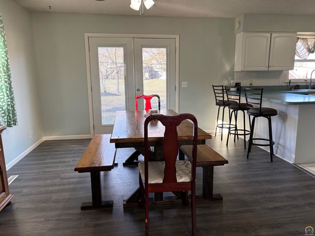 2509 La Guna, Emporia, KS 66801