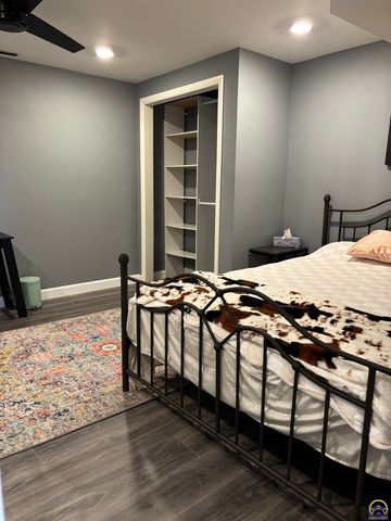 2509 La Guna, Emporia, KS 66801