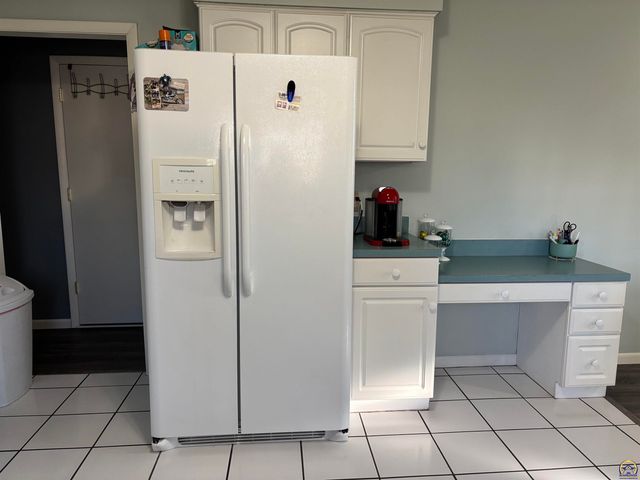 2509 La Guna, Emporia, KS 66801