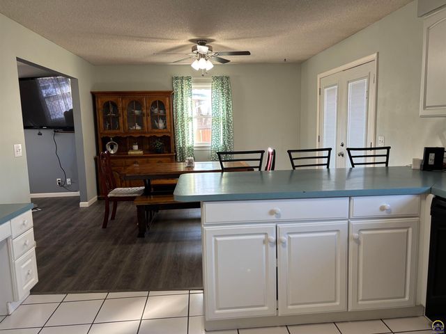 2509 La Guna, Emporia, KS 66801