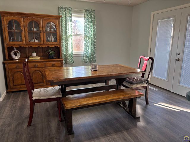 2509 La Guna, Emporia, KS 66801