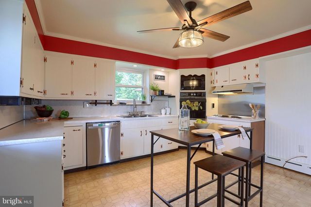 735 ROSEDALE AVE, Middletown, PA 17057