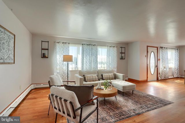 735 ROSEDALE AVE, Middletown, PA 17057