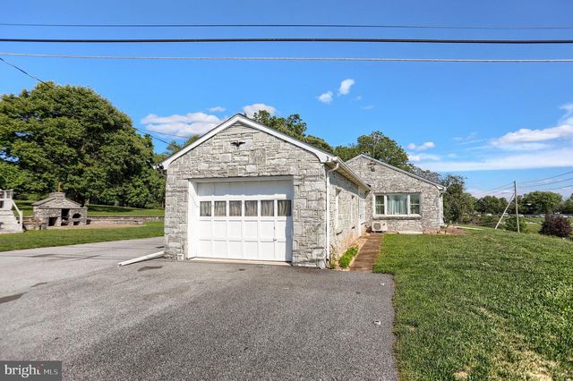 735 ROSEDALE AVE, Middletown, PA 17057