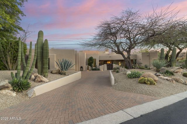 10639 E Mark Lane, Scottsdale, AZ 85262