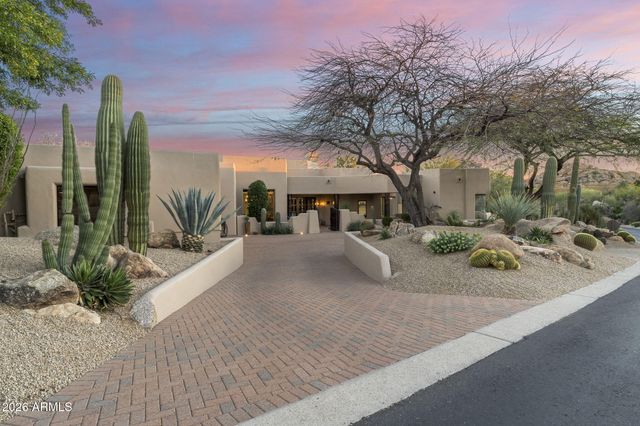 10639 E Mark Lane, Scottsdale, AZ 85262