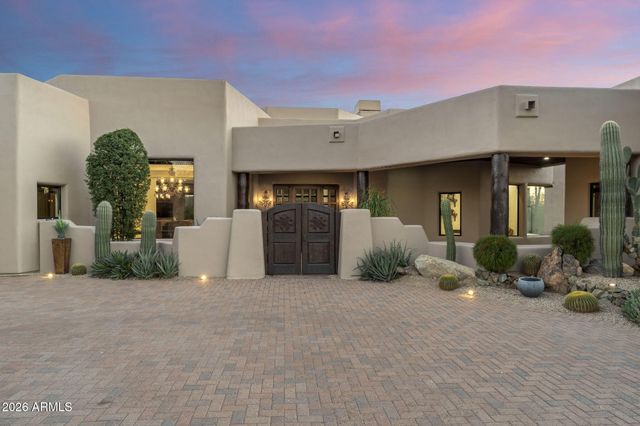 10639 E Mark Lane, Scottsdale, AZ 85262