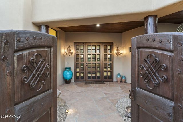 10639 E Mark Lane, Scottsdale, AZ 85262