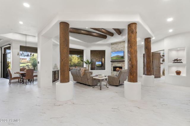 10639 E Mark Lane, Scottsdale, AZ 85262