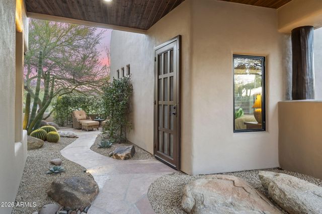 10639 E Mark Lane, Scottsdale, AZ 85262