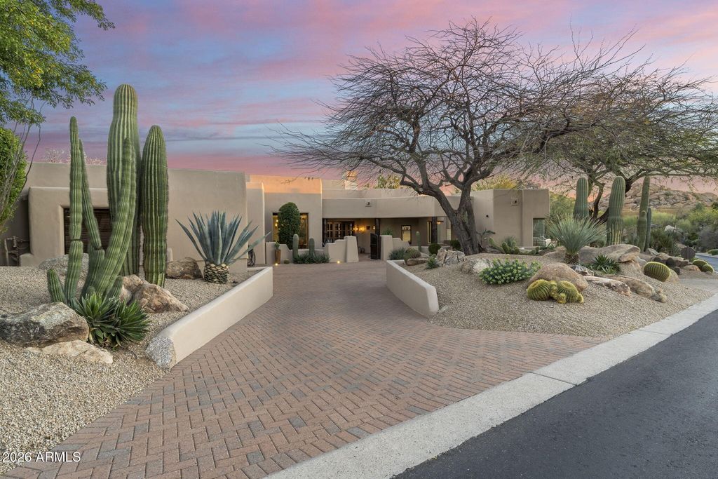 Image 110 of property listing at 10639 E Mark Lane, Scottsdale, AZ 85262