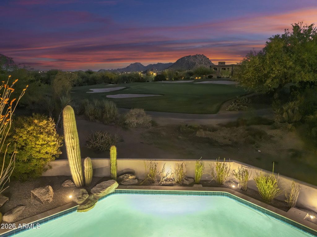 Image 16 of property listing at 10639 E Mark Lane, Scottsdale, AZ 85262