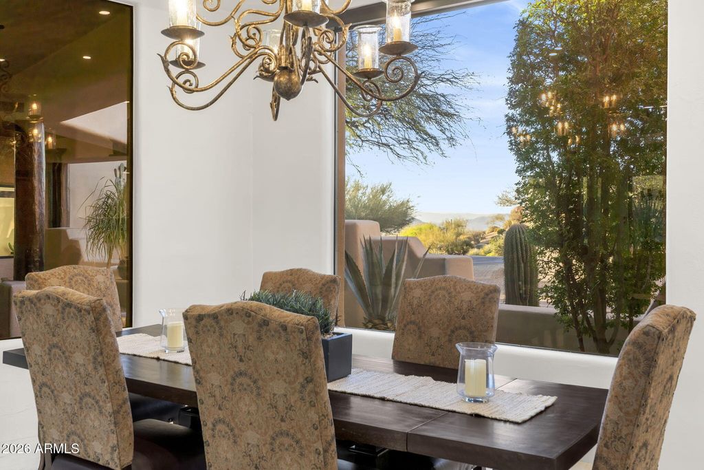 Image 20 of property listing at 10639 E Mark Lane, Scottsdale, AZ 85262