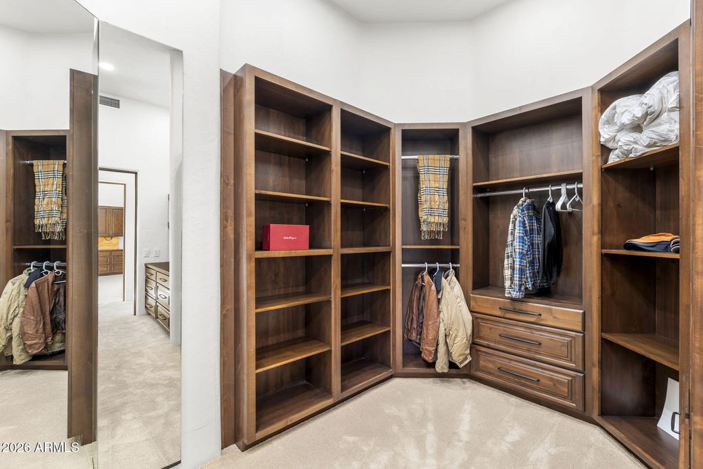 Image 43 of property listing at 10639 E Mark Lane, Scottsdale, AZ 85262