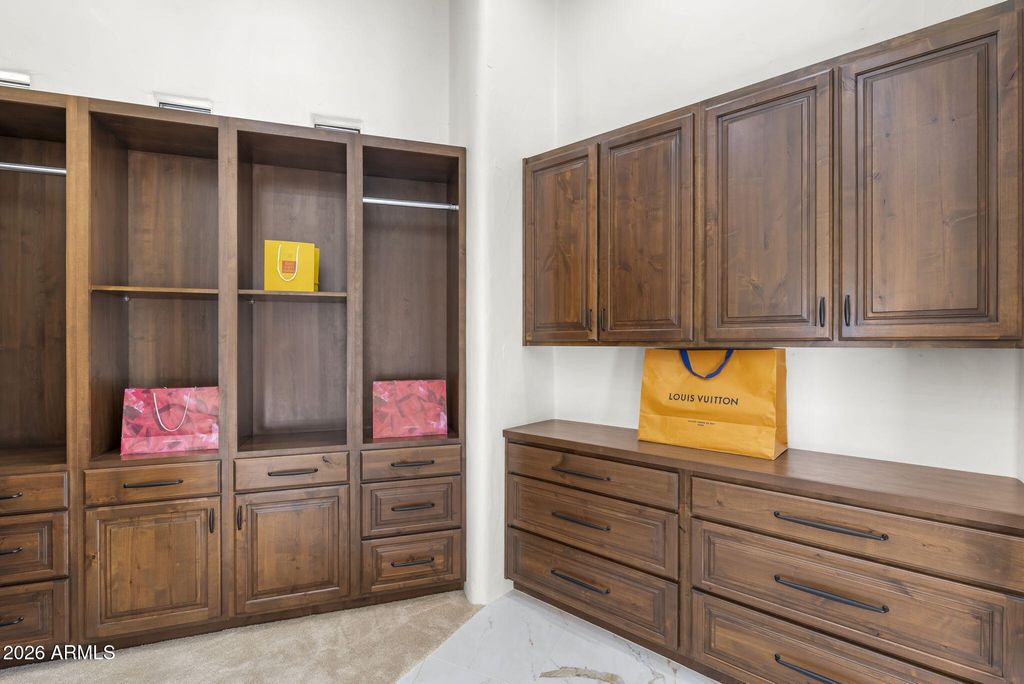 Image 44 of property listing at 10639 E Mark Lane, Scottsdale, AZ 85262