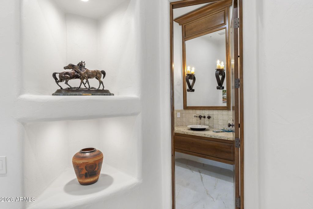 Image 62 of property listing at 10639 E Mark Lane, Scottsdale, AZ 85262