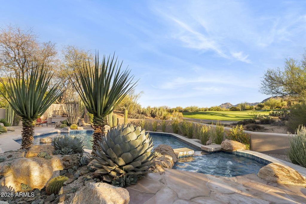 Image 83 of property listing at 10639 E Mark Lane, Scottsdale, AZ 85262