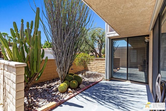 72390 Rodeo Way, Rancho Mirage, CA 92270