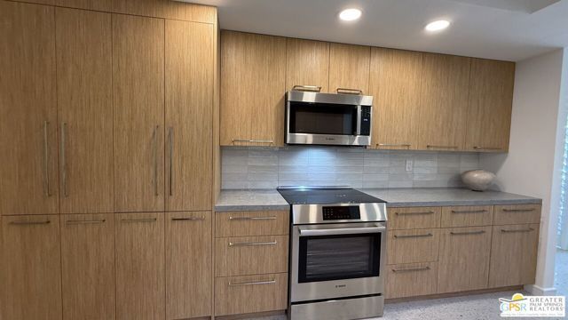 72390 Rodeo Way, Rancho Mirage, CA 92270