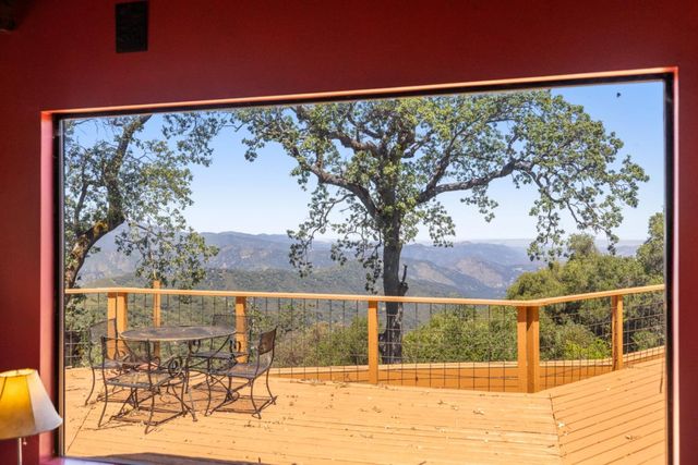 39700 Laurel Springs Road, Carmel Valley, CA 93924