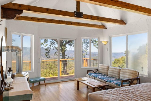 39700 Laurel Springs Road, Carmel Valley, CA 93924