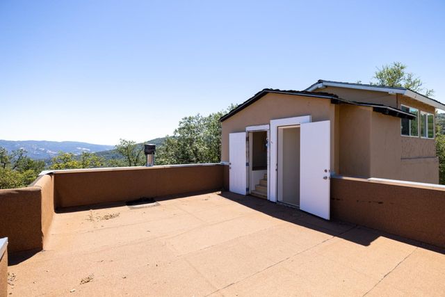 39700 Laurel Springs Road, Carmel Valley, CA 93924