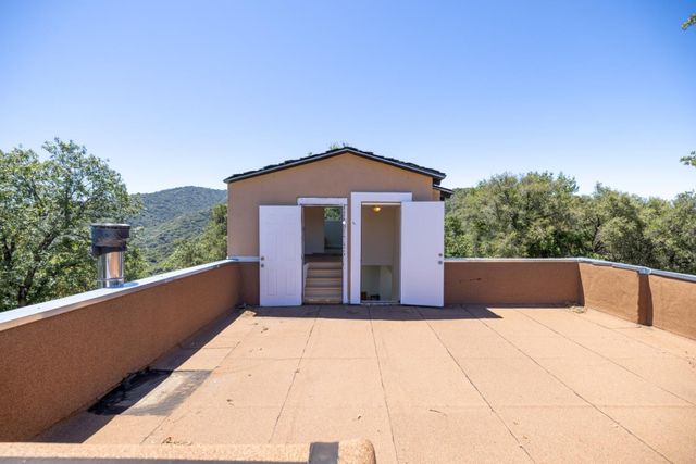 39700 Laurel Springs Road, Carmel Valley, CA 93924