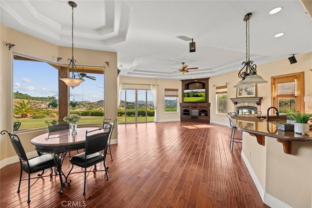 37654 Calle De Lobo, Murrieta, CA 92562