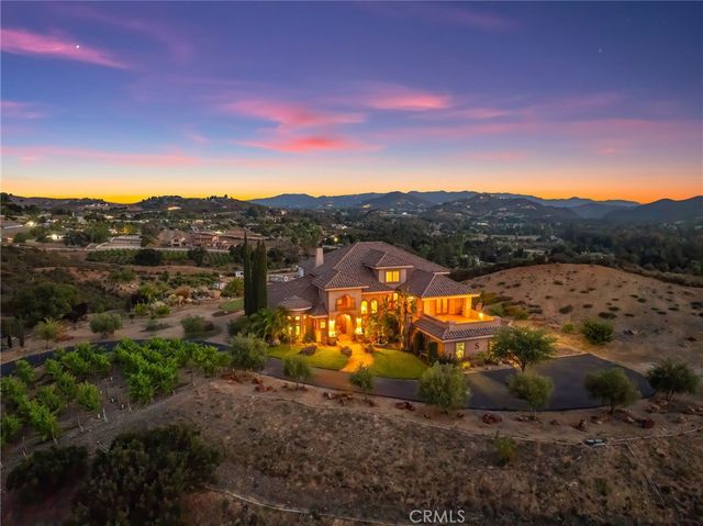 37654 Calle De Lobo, Murrieta, CA 92562