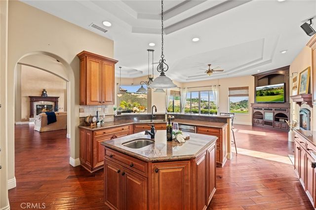 37654 Calle De Lobo, Murrieta, CA 92562