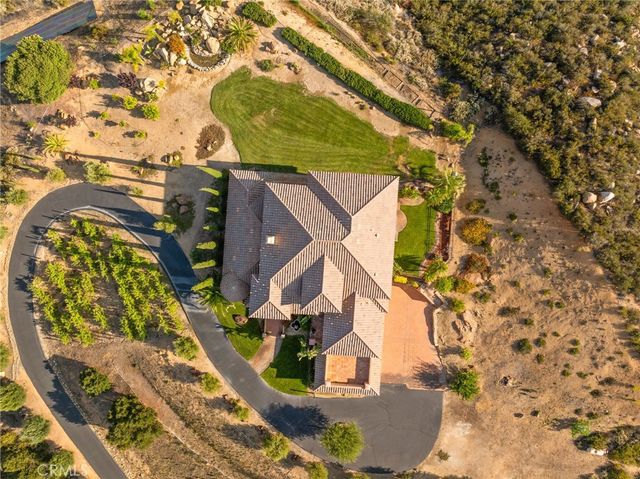 37654 Calle De Lobo, Murrieta, CA 92562