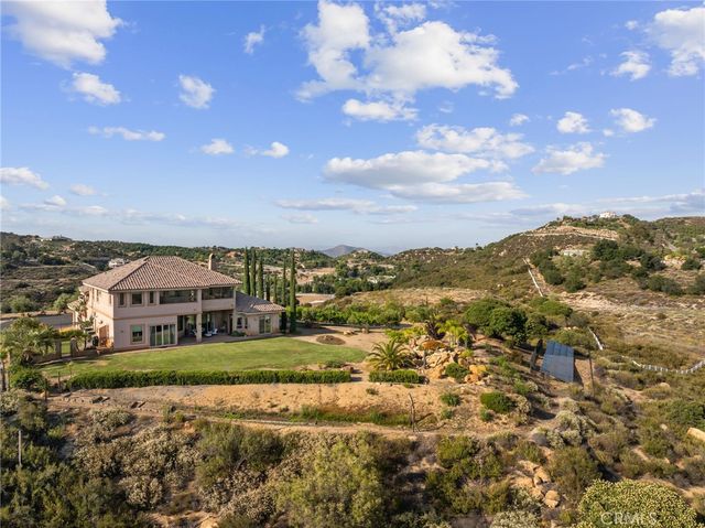 37654 Calle De Lobo, Murrieta, CA 92562