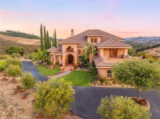 37654 Calle De Lobo, Murrieta, CA 92562