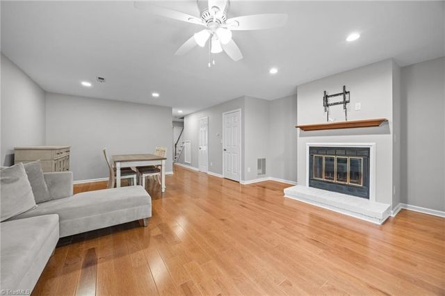 1103 Summer Place, Greensboro, NC 27410