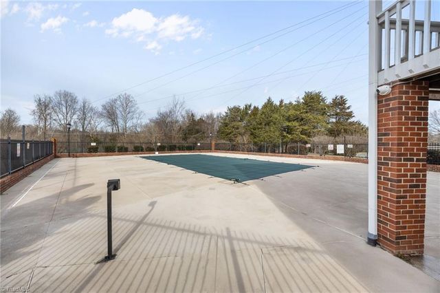 1103 Summer Place, Greensboro, NC 27410