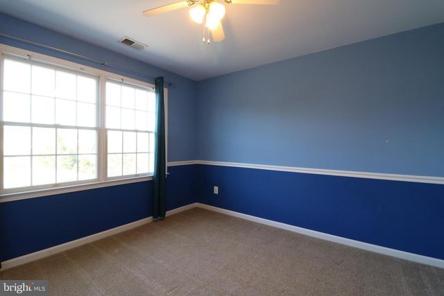 25497 CARRINGTON DR, Chantilly, VA 20152